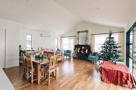 Photo of property in 12 Kentwood Place, Flagstaff, Hamilton, 3210