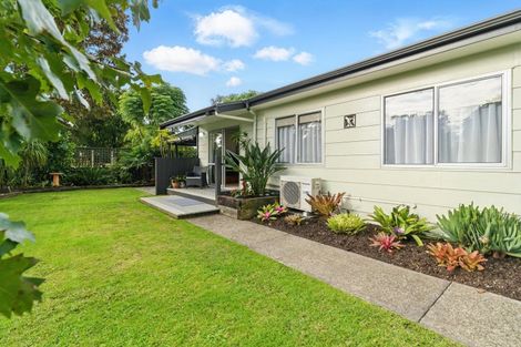 Photo of property in 2 Kirkpatrick Place, Papamoa Beach, Papamoa, 3118