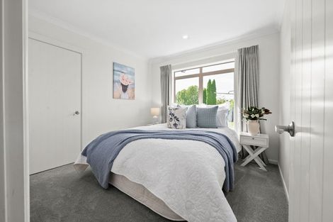 Photo of property in 122 Rototuna Road, Rototuna, Hamilton, 3210