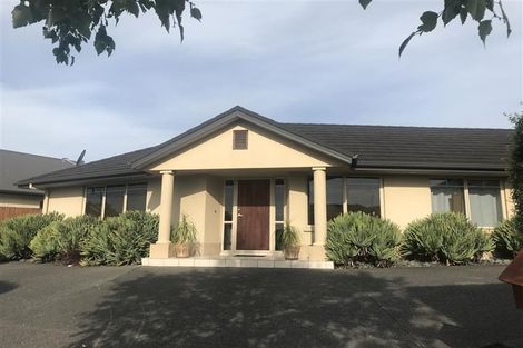 Photo of property in 55 Saint James Drive, Huntington, Hamilton, 3210