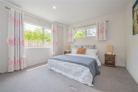 Photo of property in 4 Regatta Road, Torbay, Auckland, 0630