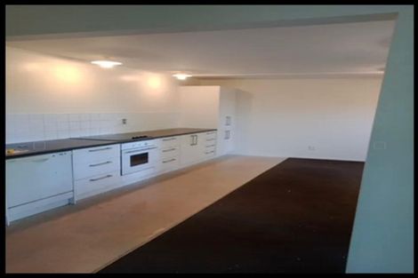 Photo of property in 15 Verran Road, Birkenhead, Auckland, 0626