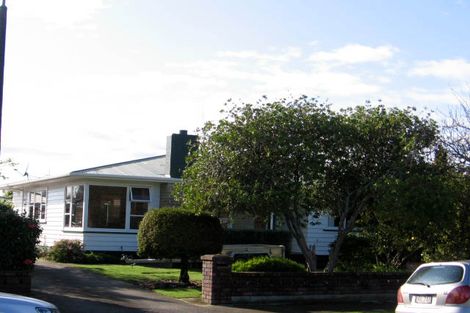Photo of property in 16 Belgrave Place, Awapuni, Palmerston North, 4412