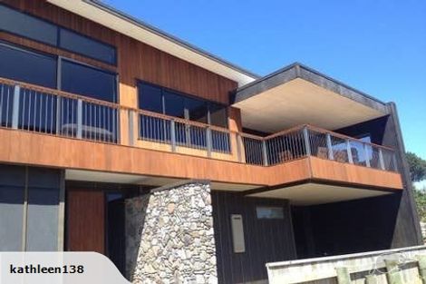 Photo of property in 55 Pitcairn Street, Oakura, 4314