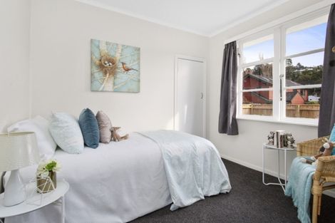 Photo of property in 360 Stokes Valley Road, Stokes Valley, Lower Hutt, 5019