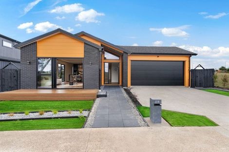 Photo of property in 51 Emerald Avenue, Rosehill, Papakura, 2113