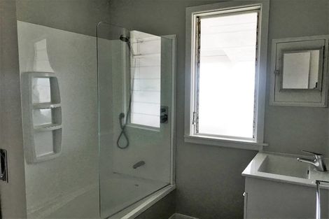 Photo of property in 2 Currey Crescent, Milford, Auckland, 0620