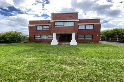 Photo of property in 166 Great South Road, Drury, 2113