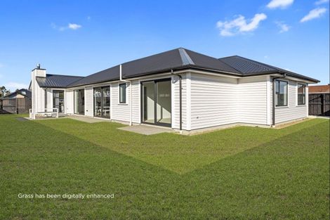 Photo of property in 15 Bob Reid Crescent, Darfield, 7571