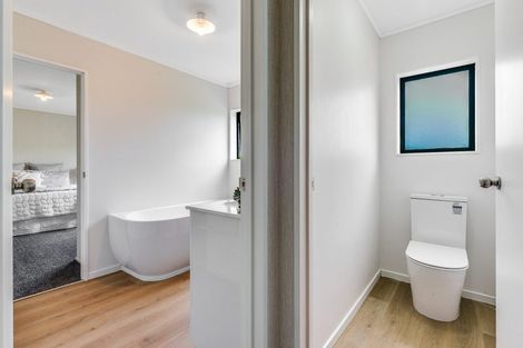 Photo of property in 64 Brymer Road, Grandview Heights, Hamilton, 3200