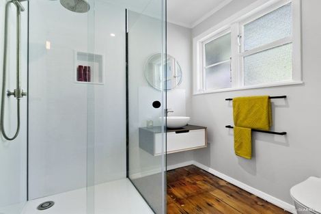 Photo of property in 96 Sidlaw Street, Strathmore Park, Wellington, 6022