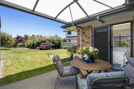 Photo of property in 2 Bransley Grove, Katikati, 3129