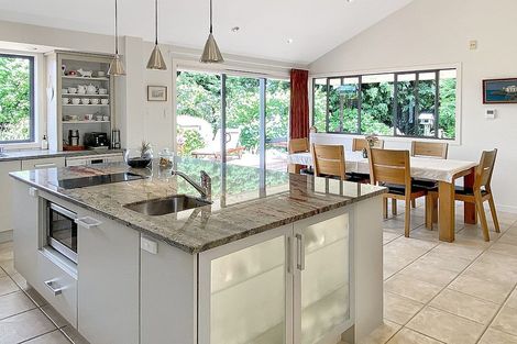 Photo of property in 21 Edkins Road, Kerikeri, 0230