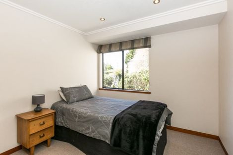 Photo of property in 32 Miller Road, Havelock North, 4130