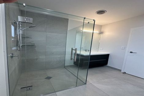 Photo of property in 5 Cassin Place, Taradale, Napier, 4112