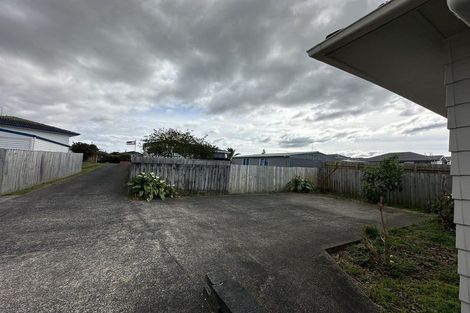 Photo of property in 10b Glynnbrooke Street, Te Atatu South, Auckland, 0610