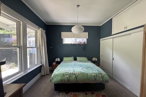 Photo of property in 67 Mitchell Street, Brooklyn, Wellington, 6021