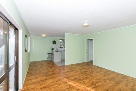 Photo of property in 4b Kentucky Crescent, Nawton, Hamilton, 3200