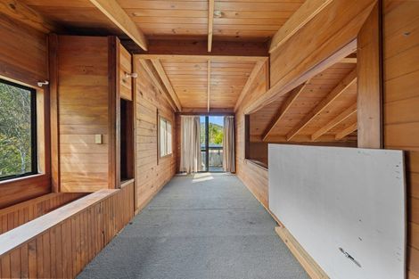 Photo of property in 14 Te Aute Ridge Road, Waitakere, Henderson, 0781