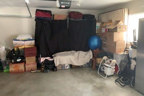 Photo of property in 1/112 Seaview Road, Glenfield, Auckland, 0629