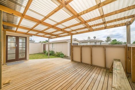 Photo of property in 1 Austin Place, Awapuni, Palmerston North, 4412