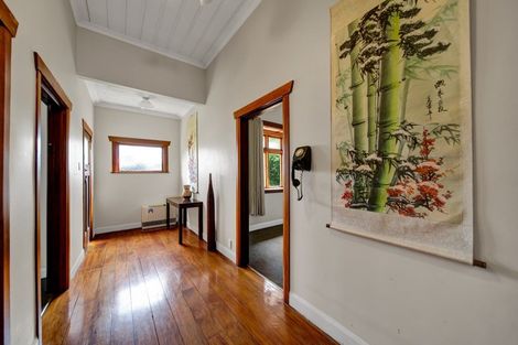 Photo of property in 51 Vivian Street, New Plymouth, 4310