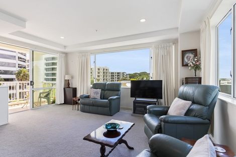 Photo of property in 18/12 Maunganui Road, Mount Maunganui, 3116