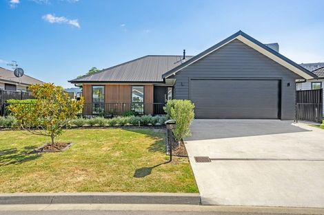 Photo of property in 5 Don Griffin Grove, Trentham, Upper Hutt, 5018