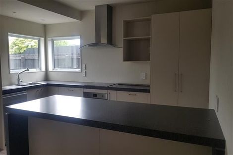 Photo of property in 49 Lonsdale Street, New Brighton, Christchurch, 8083