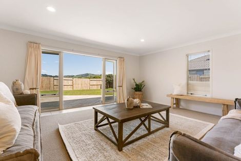 Photo of property in 48 Oreti Crescent, Papamoa Beach, Papamoa, 3118