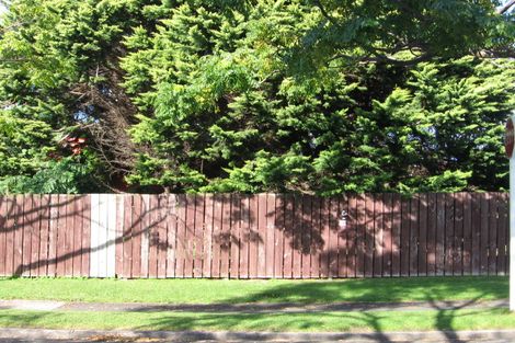 Photo of property in 1 Banyan Drive, Totara Heights, Auckland, 2105