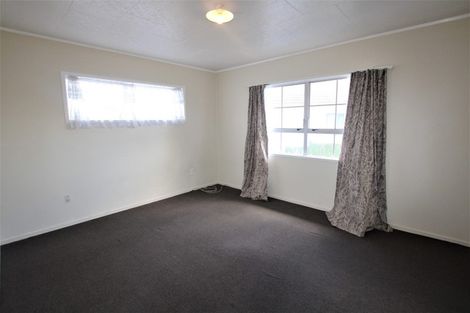 Photo of property in 61 Alabaster Drive, Papatoetoe, Auckland, 2025