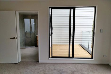 Photo of property in 1/21 Humphrey Kemp Avenue, Henderson, Auckland, 0612