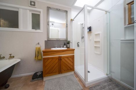 Photo of property in 314 Austin Road, Normanby, Hawera, 4673