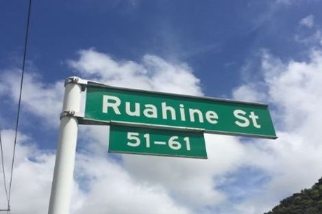 Photo of property in 81 Ruahine Street, Paraparaumu, 5032