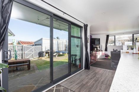 Photo of property in 6 Otanga Street, Dannevirke, 4930