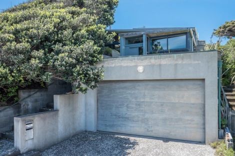 Photo of property in 115 The Parade, Paekakariki, 5034