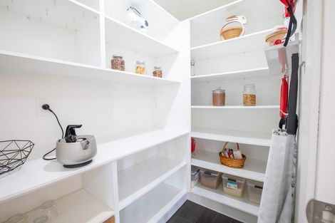 Photo of property in 8 Cabourne Drive, Glenview, Hamilton, 3206