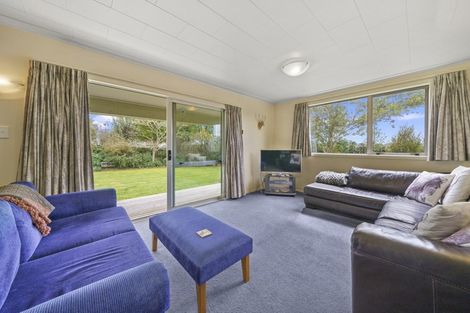 Photo of property in 159 Regent Street, Martinborough, 5711