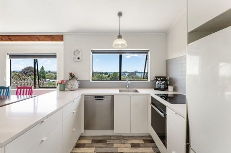 Photo of property in 31 Dingadee Street, Welcome Bay, Tauranga, 3112