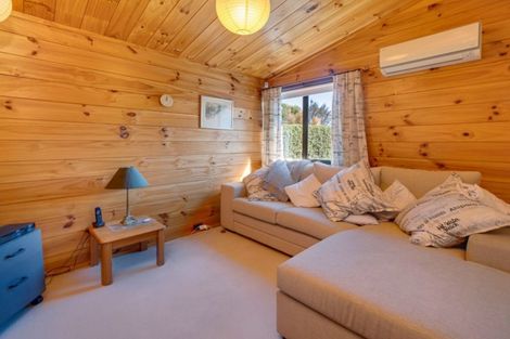 Photo of property in 14 Centennial Road, Tahunanui, Nelson, 7011