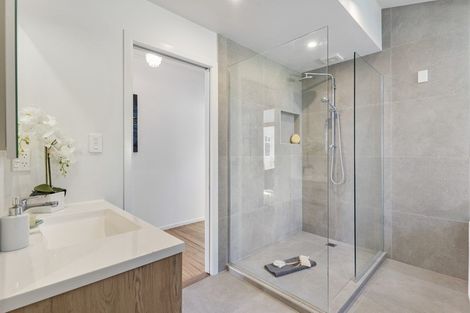 Photo of property in 78 Domain Crescent, Muriwai, 0881