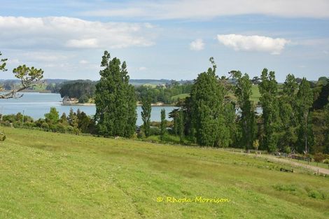 Photo of property in 69 Matakohe Wharf Road, Matakohe, 0593