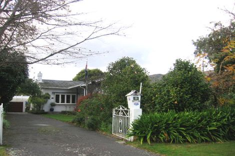 Photo of property in 11 Ngaio Crescent, Woburn, Lower Hutt, 5010