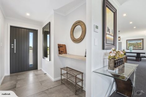 Photo of property in 8 Margot Lane, Matangi, Hamilton, 3283