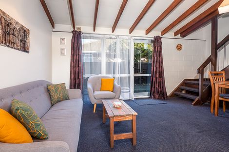 Photo of property in 2/106 Sparks Road, Hoon Hay, Christchurch, 8025