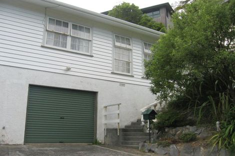 Photo of property in 21a Woodhouse Avenue, Karori, Wellington, 6012