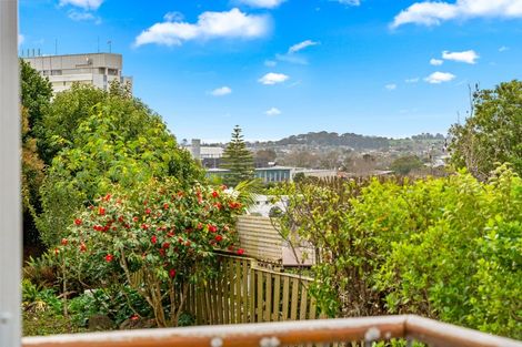 Photo of property in 2/14 Rangitira Avenue, Takapuna, Auckland, 0622