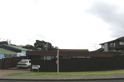 Photo of property in 2/3 Omana Road, Milford, Auckland, 0620