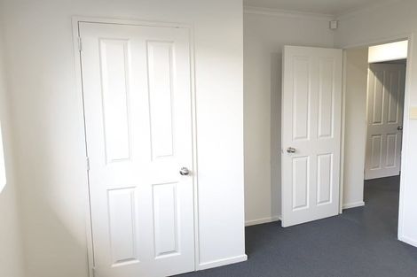 Photo of property in 10 Piriti Place, Weymouth, Auckland, 2103